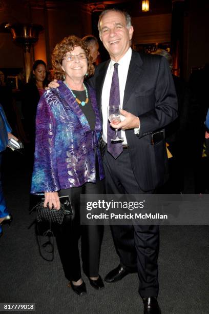 Jack Rowe 11 Valerie Rowe Photos & High Res Pictures - Getty Images