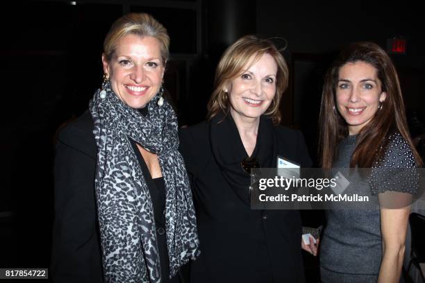 Mindy Reeves John E Reeves Hall Photos and Premium High Res Pictures - Getty Images
