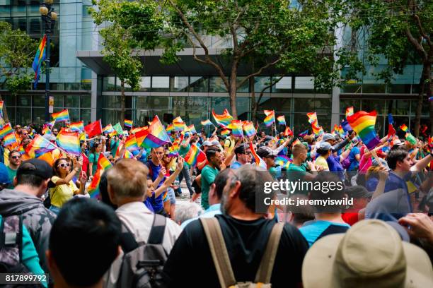 san francisco pride 2017 - desfile del orgullo gay fotografías e imágenes de stock
