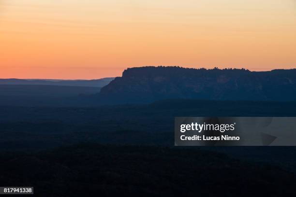 chapada dos guimarães national park - chapada dos guimaraes fotografías e imágenes de stock