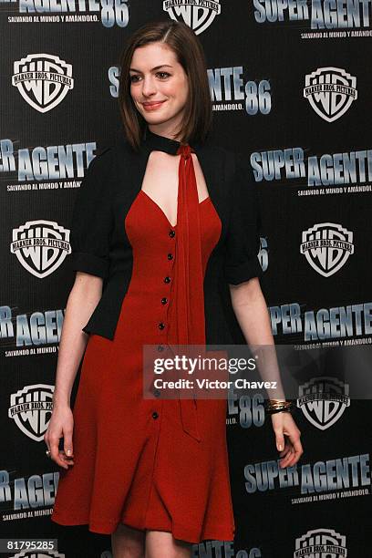 Actress Anne Hathaway attends the "Get Smart" photo call at Hotel Four Seasons on June 25, 2008 in Mexico City, Mexico.