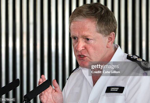 372 Sir Ian Blair Photos & High Res Pictures - Getty Images