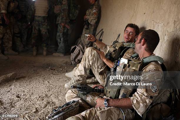 British Paratroopers from the 3rd Battalion The Parachute Regiment take part in an operation to search three compounds and look for weapons on July...