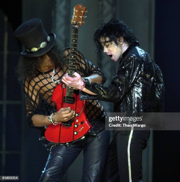 Slash 2001 Michael Jacksons 30th Anniversary Celebration Show Photos and Premium ...