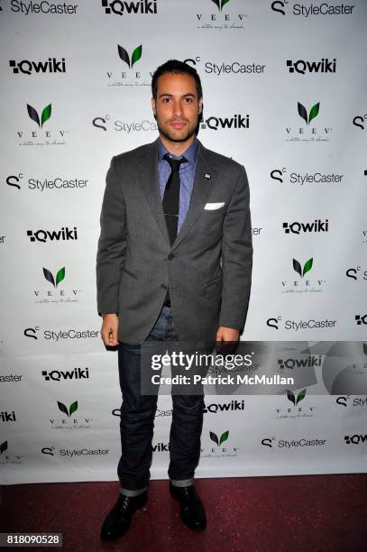 Ari Goldberg attends Stylecaster Media Group hosts official New York Launch of QWIKI.com at Backstage Tammany Hall NYC on November 19, 2010 in New...
