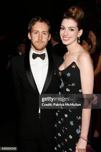 Adam Shulman and Anne Hathaway attend 2010 Museum Gala at American Museum Of Natural History on November 18th, 2010 in New York City.