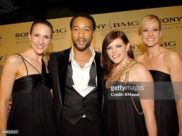 John Legend with Emily Robison, Natalie Maines and Martie Maguire of the Dixie Chicks