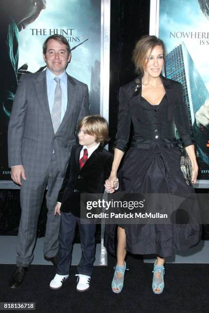 Matthew Broderick, James Broderick and Sarah Jessica Parker attend New York Premiere of HARRY POTTER AND THE DEATHLY HALLOWS at Alice Tully Hall on...