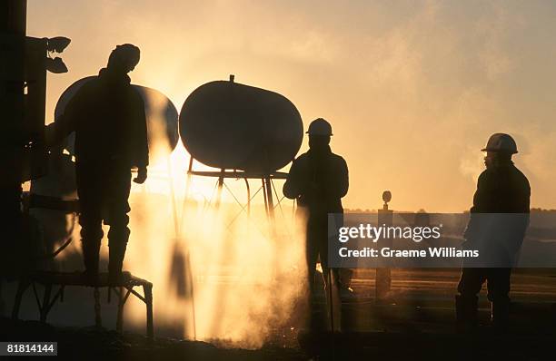 men at a gold mine, free state province, south africa - golden state stock-fotos und bilder