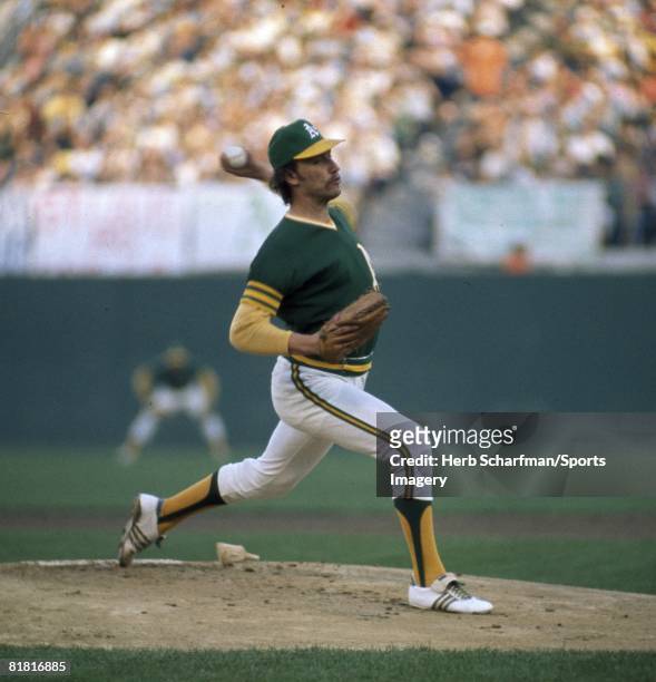 Picher Ken Holtzman of the Oakland Athletics pitches to the Los Angeles Dodgers during the 1974 World Series at the Oakland-Alameda County Coliseum...