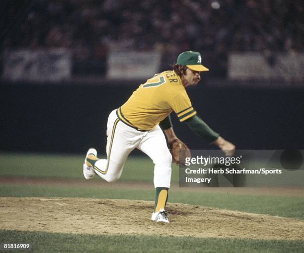 Picher Jim "Catfish" Hunter of the Oakland Athletics pitches to the Los Angeles Dodgers during the 1974 World Series at the Oakland-Alameda County...