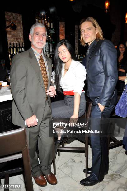Robin Bevers 167 Kiki Ryan Stock Photos, High-Res Pictures, and Images - Getty Images