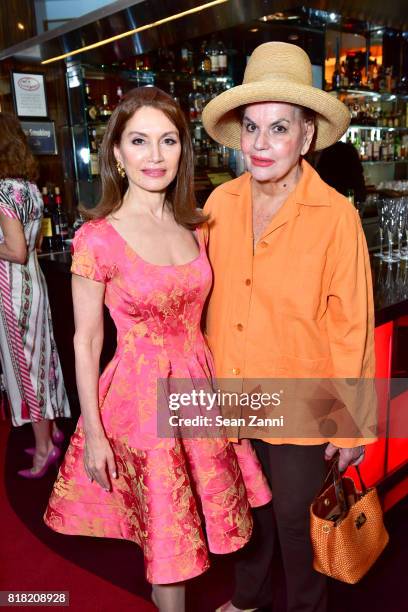 288 Ann Rapp Photos & High Res Pictures - Getty Images