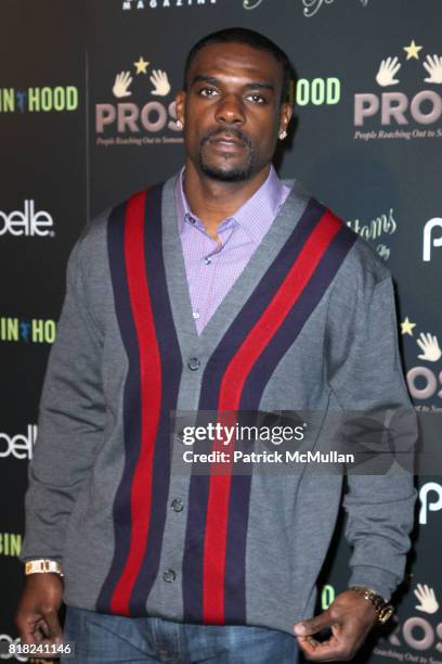 Jerricho Cotchery attends PROS, ROBIN HOOD and THE NEW YORK JETS Tear Up the PIERRE To Raise Funds for New Yorkers in Need at The Pierre on November...