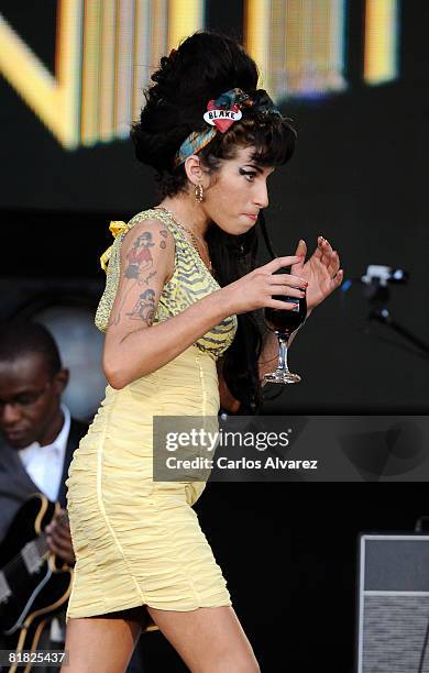 Amy Winehouse performs on stage during Rock in Rio Day 3 on July 04, 2008 in Arganda del Rey, near of Madrid.