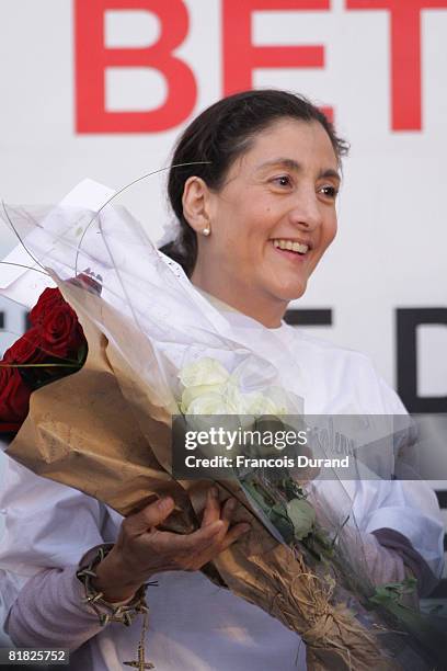 Freed hostage Ingrid Betancourt addresses the crowd at the Hotel de Ville on July 4, 2008 in Paris, France. Betancourt arrived to remove her portrait...