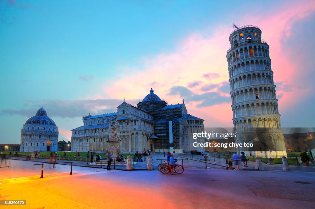 Leaning Tower of Pisa and statue, Pisa, Tuscany, Italy