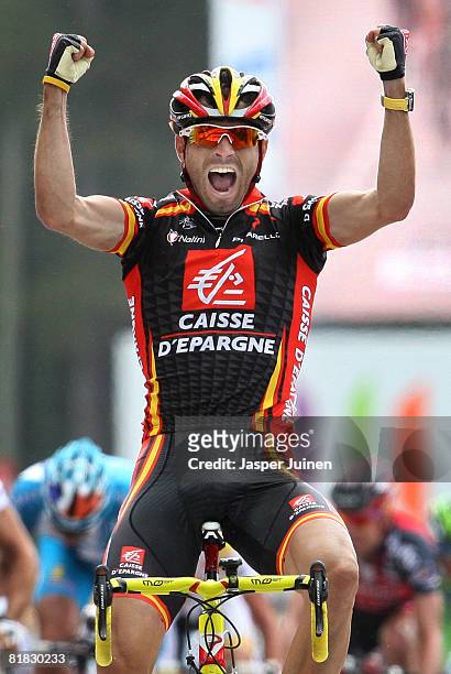 Alejandro Valverde of Spain and team Caisse d'Epargne celebrates his victory after winning the first Tour de France stage on July 5, 2008 in...