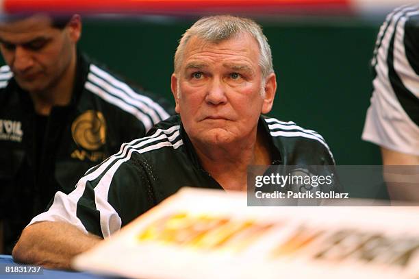 Box coach Fritz Sdunek looks on during the WBA middleweight world championship fight against Randy Griffin of United States of America at the Gerry...