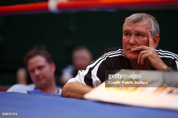 Box coach Fritz Sdunek looks on during the WBA middleweight world championship fight against Randy Griffin of United States of America at the Gerry...
