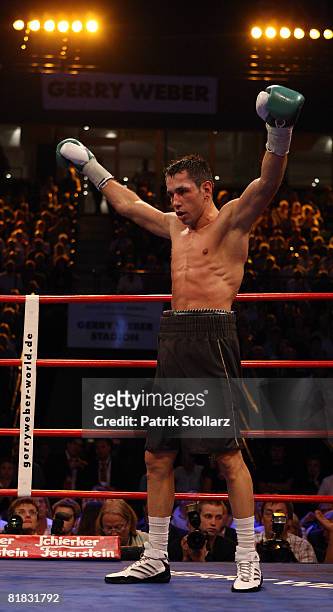 Felix Sturm of Germany celebrates after the WBA middleweight world championship fight against Randy Griffin of United States of America at the Gerry...