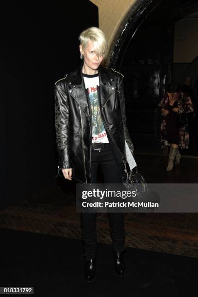 Kate Lanphear attends MARC JACOBS Fall 2010 Collection Runway at NY State Armory on February 15, 2010 in New York City.