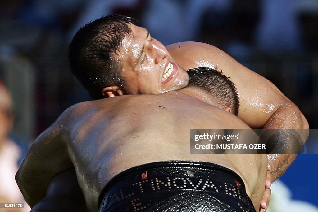 Turkish oil wrestlers Recep Kara (Face U