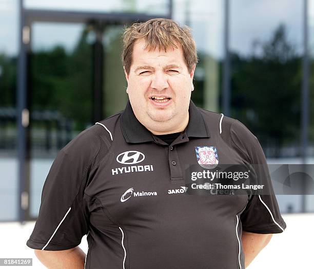 Bernd Reisig poses during the 2nd Bundesliga Team Presentation of FSV Frankfurt on July 06, 2008 in Offenbach, Germany.