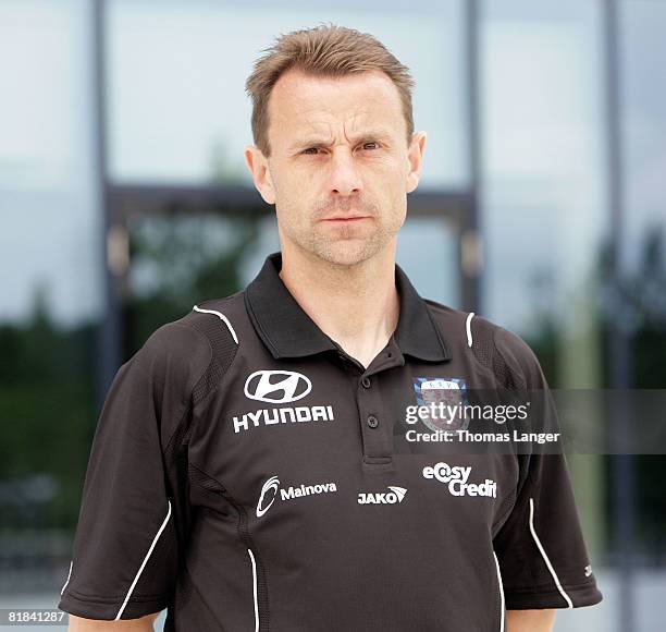 Manni Binz poses during the 2nd Bundesliga Team Presentation of FSV Frankfurt on July 06, 2008 in Offenbach, Germany.