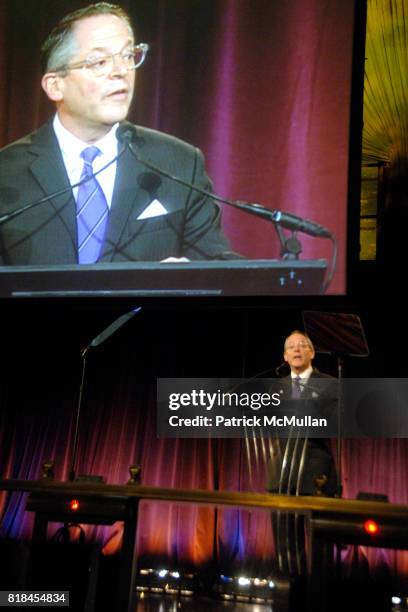 Kenneth L. Wyse and attend YMA FASHION SCHOLARSHIP FUND Presents The 2010 FSF GEOFFREY BEENE NATIONAL SCHOLARSHIP AWARDS DINNER at Cipriani 42nd St...