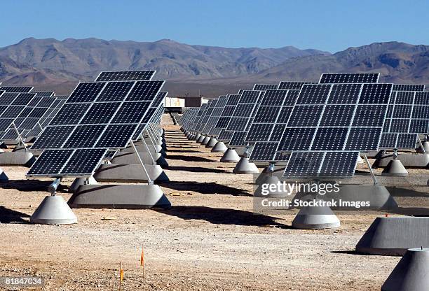 the largest photovoltaic solar power plant in the united states. - uss lake erie cg 70 stock pictures, royalty-free photos & images