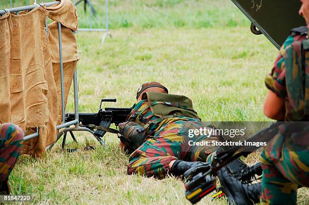 a soldier of the belgian army on guard. - machinery guarding stock pictures, royalty-free photos & images