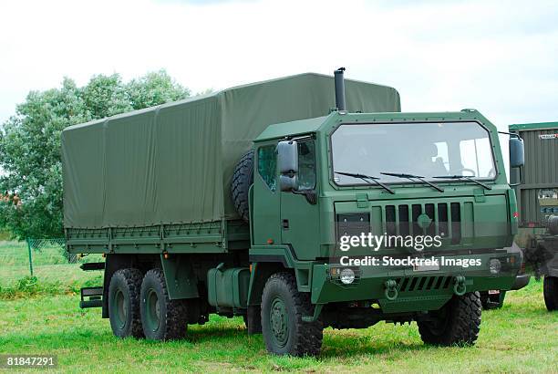 the iveco m250 8 ton truck of the belgian army . - 6x6 stock pictures, royalty-free photos & images