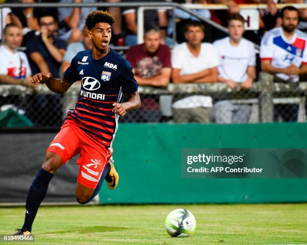 Lyon's forward Willem Geubbels controls the ball during a friendly football match between Olympique Lyonnais and Ajax Amsterdam on July 18, 2017 at...