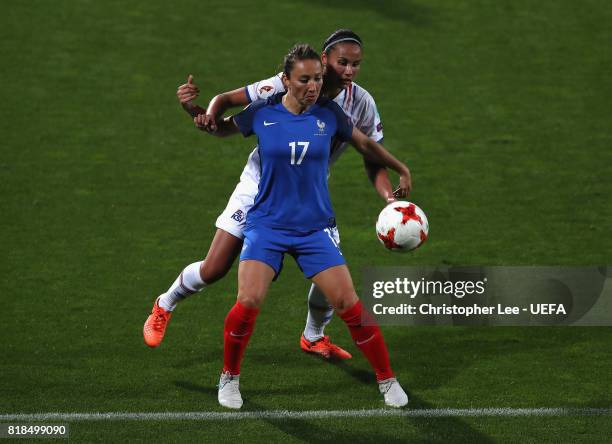 Gaetane Thiney of France battles with Sigridur Gardarsdottir of Iceland during the UEFA Women's Euro 2017 Group C match between France and Iceland at...