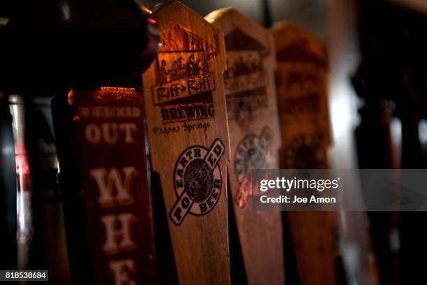 Rif Raf Spring Pagosa Hot Springs Fotografías e imágenes de stock - Getty Images