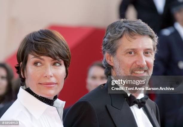 Daphne Roulier and Antoine de Caunes