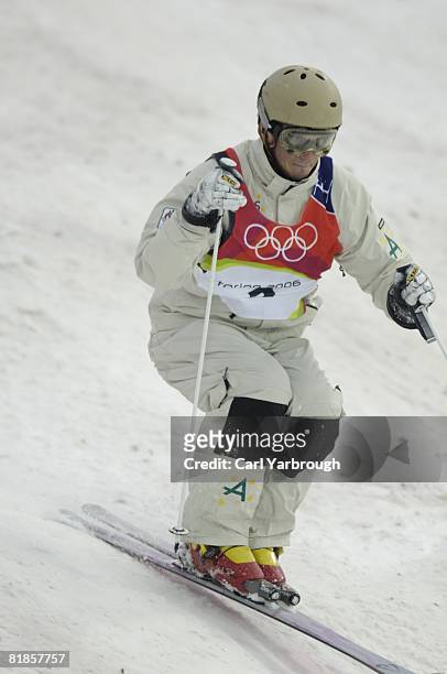 Freestyle Skiing: 2006 Winter Olympics, Australia Dale Begg-Smith in action during Moguls Final at Jouvenceaux, Sauze d'Oulx, Italy 2/15/2006