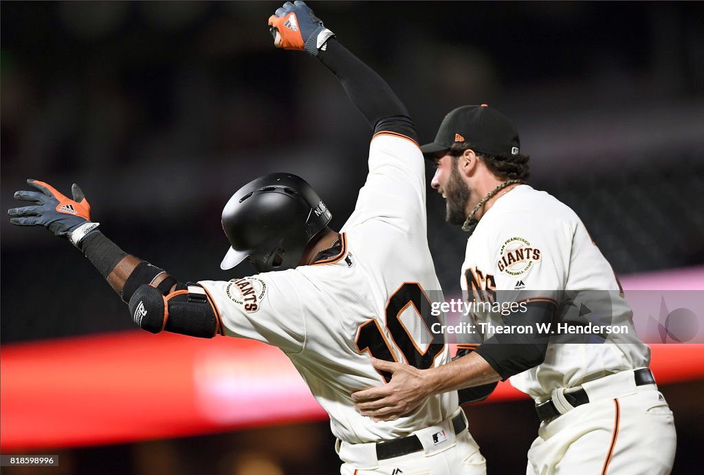Cleveland Indians v San Francisco Giants