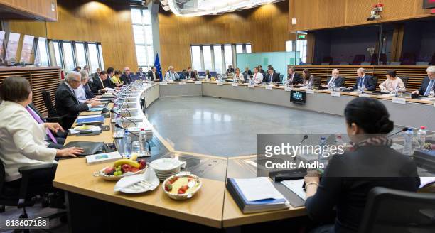 Belgium, Brussels, on : meeting room at the Berlaymont, office building that houses the headquarters of the European Commission, during the weekly...