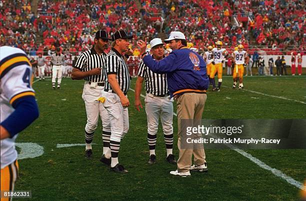 College Football: Louisiana State coach Curley Hallman upset, during argument with referee at game vs Arkansas, Little Rock, AR