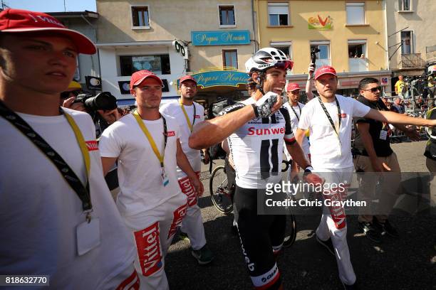 Michael Matthews of Australia riding for Team Sunweb celebrates after winning stage 16 of the 2017 Le Tour de France, a 165km stage from Le...