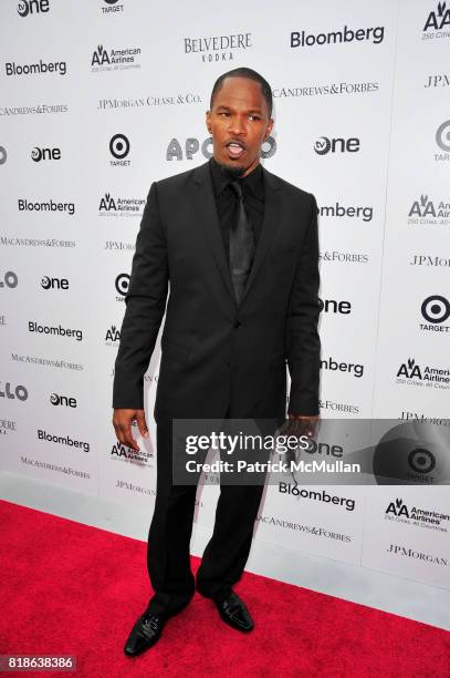 Jamie Foxx attends 2010 Apollo Theater Benefit Concert & Awards Ceremony Red- Carpet Arrivals at The Apollo Theater NYC on June 14, 2010.