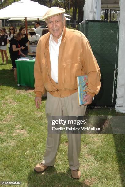 Carl Reiner attends 21st ANNUAL A TIME FOR HEROES CELEBRITY PICNIC SPONSORED BY DISNEY TO BENEFIT THE ELIZABETH GLASER PEDIATRIC AIDS FOUNDATION at...