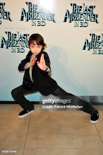 Moah Ringer Noah Ringer Photos and Premium High Res Pictures - Getty Images