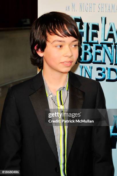 Moah Ringer Noah Ringer Photos and Premium High Res Pictures - Getty Images