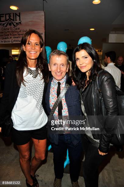 Julie Gilhart, Simon Doonan and Ali Hewson attend EDUN Grow To Sew A New African Inspired Collection at Barneys on June 9, 2010 in New York CIty.