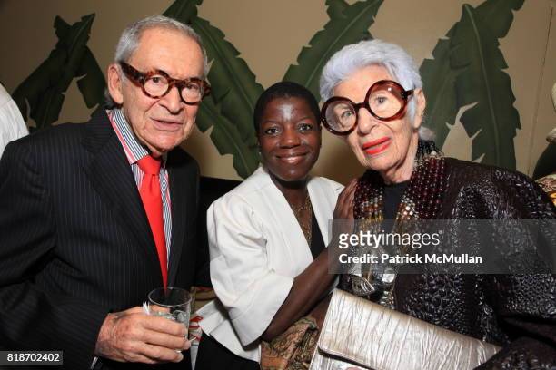 Carl Apfel, Thelma Golden and Iris Apfel attend TARGET and PAPER Host A Private Dinner To Celebrate KIM HASTREITER Receiving her CFDA Eugenia...