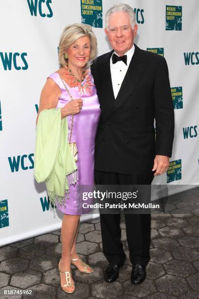 Nancy Wahley and Bill Whaley attend Wildlife Conservation Society Spring 2010 Gala "Flight of Fancy" at Central Park Zoo on June 10, 2010 in New York...