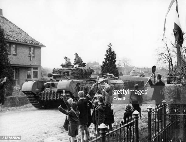 Dutch Soliders Dutch Soldiers Photos and Premium High Res Pictures - Getty Images